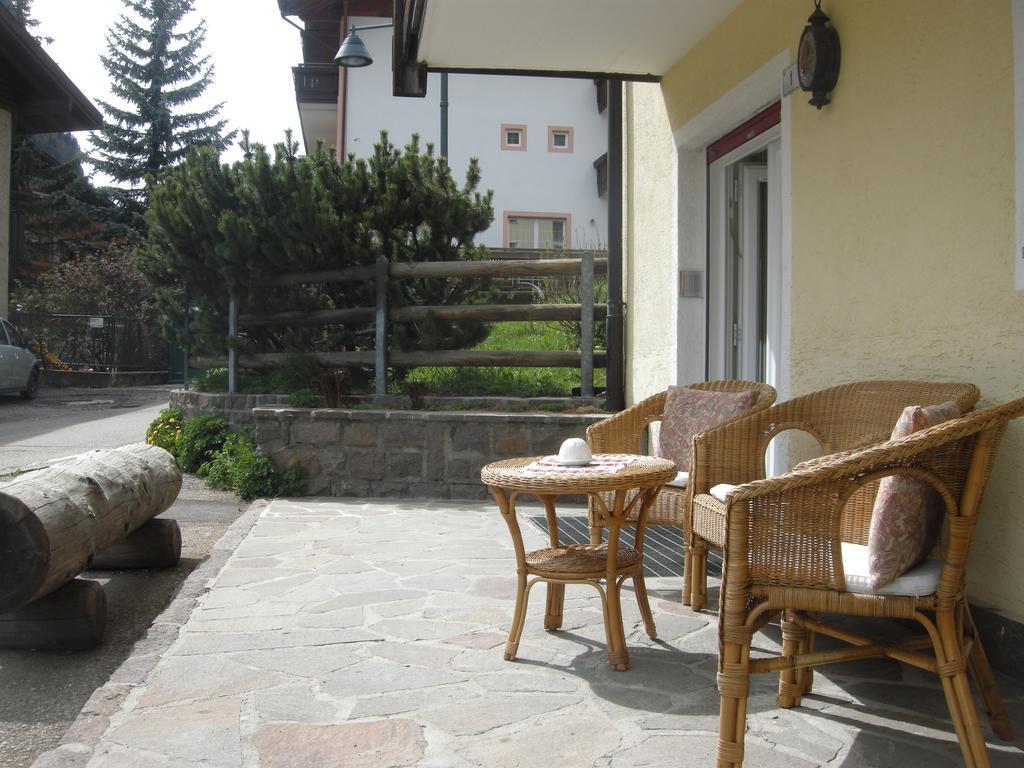 Appartamenti Cesa Maria Mountain Hospitality Canazei Cameră foto